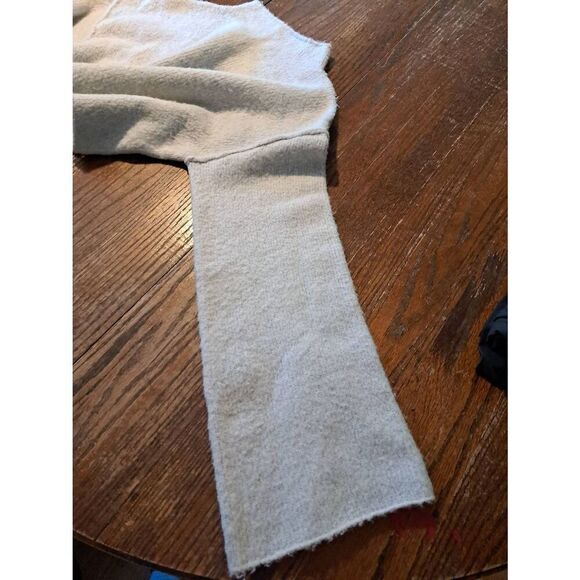 XS Free People Grey Soft Long Sleeve High Neck Cropped Pullover Sweater - Picture 5 of 5